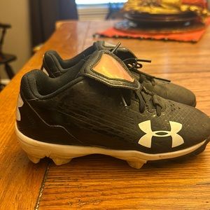 Unisex baseball cleats